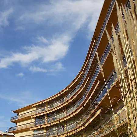 Pierre & Heliotel Marine 圣罗兰度瓦