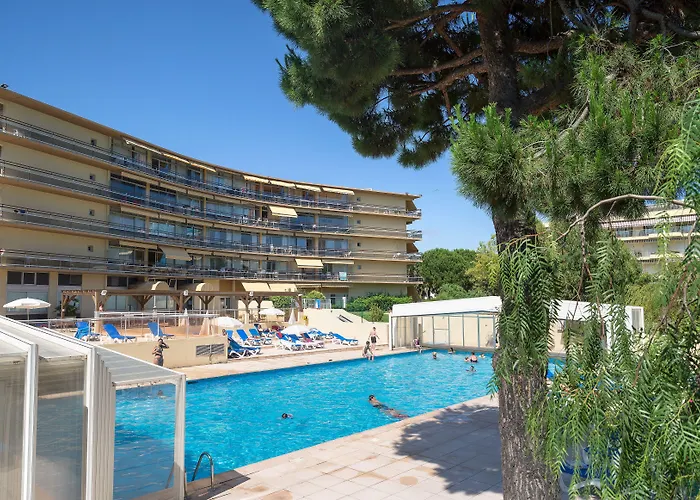 Lägenhetshotell Pierre & Heliotel Marine Saint-Laurent-du-Var
