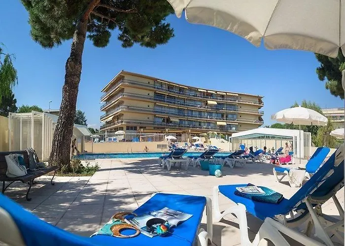 Lägenhetshotell Pierre & Heliotel Marine 3*