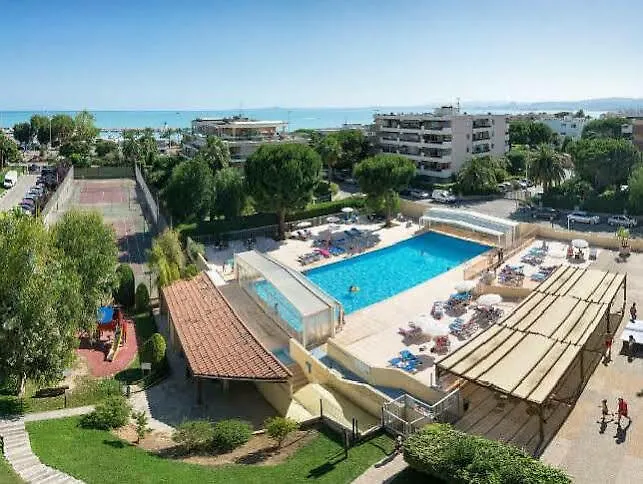 Pierre & Heliotel Marine Saint-Laurent-du-Var