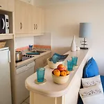 Pierre & Heliotel Marine شقة فندقية