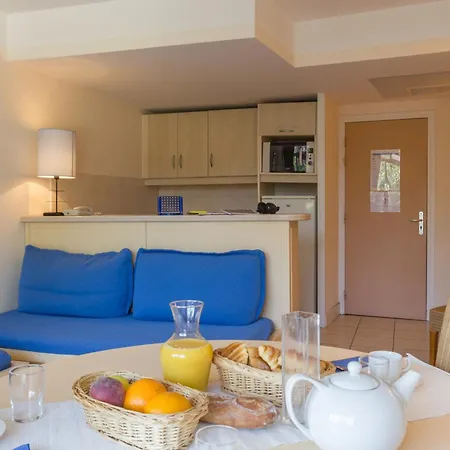 Pierre & Heliotel Marine Hotel apartamentowy 3*