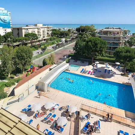 Hotel apartamentowy Pierre & Heliotel Marine 3*