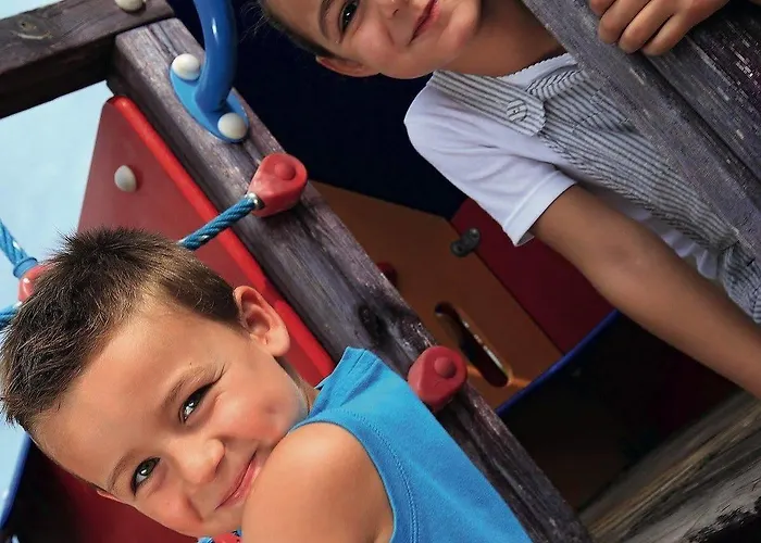 Ξενοδοχείο με διαμερίσματα Pierre & Heliotel Marine Saint-Laurent-du-Var