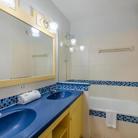 Aparthotel Pierre & Heliotel Marine 4*