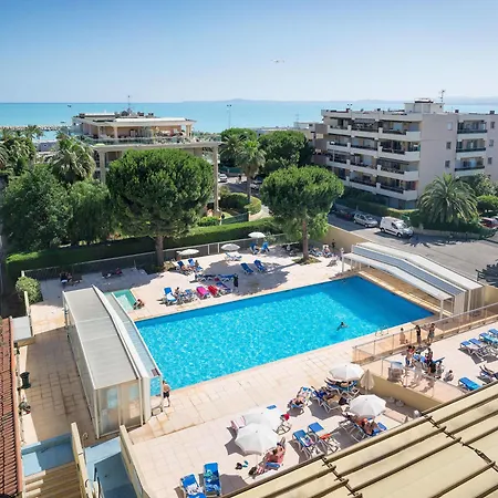 Pierre & Heliotel Marine Aparthotel 4*