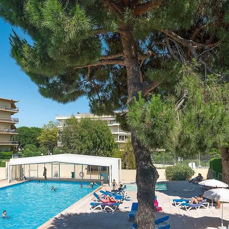 Pierre & Heliotel Marine Aparthotel 4*
